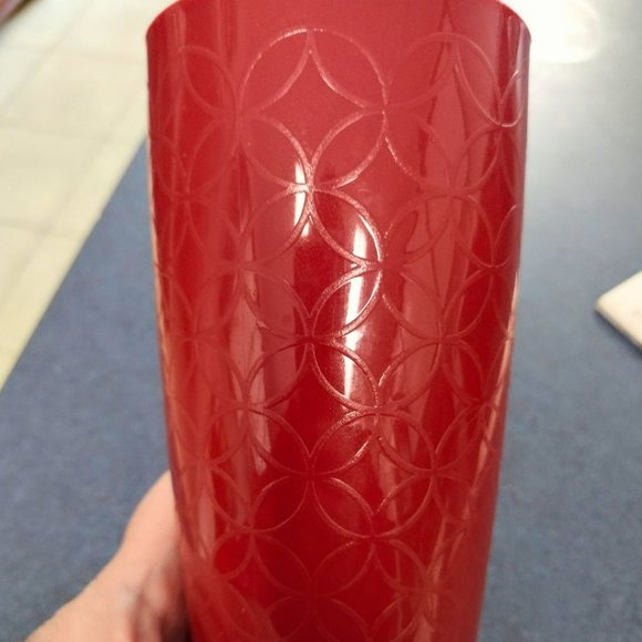 Set of 12 Acrylic Tumblers - Picture 4 of 6